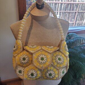 Vintage, beaded daisy handbag (70's)